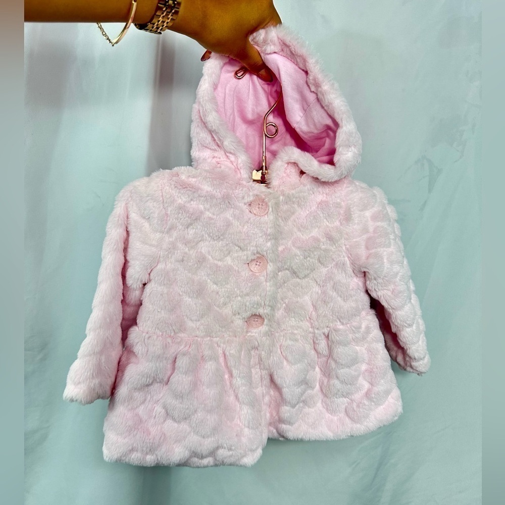 Wanderling baby pink faux fur heart print button up hooded jacket size 12M